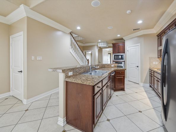 2026 PALM FOREST Lane, Houston TX 77077