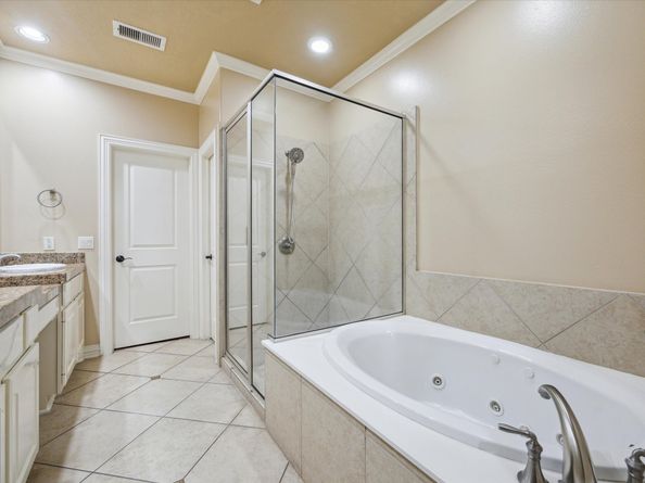 2026 PALM FOREST Lane, Houston TX 77077