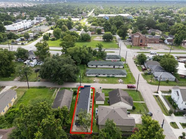 2413 Harlem Street, Houston TX 77020