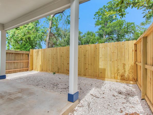 2413 Harlem Street, Houston TX 77020