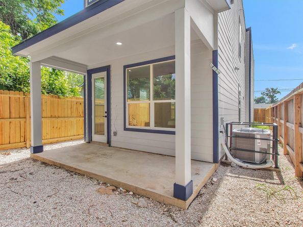 2413 Harlem Street, Houston TX 77020
