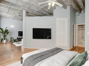 201 Main Street 3H, Houston TX 77002