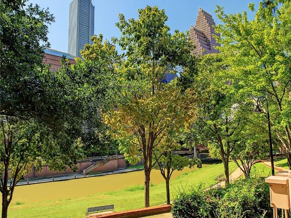 201 Main Street 3H, Houston TX 77002