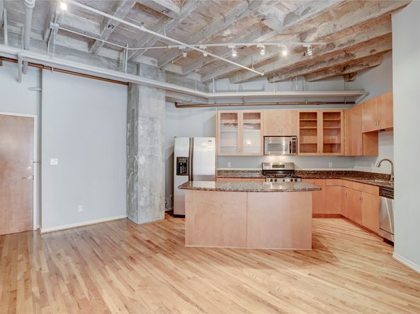 201 Main Street 3H, Houston TX 77002