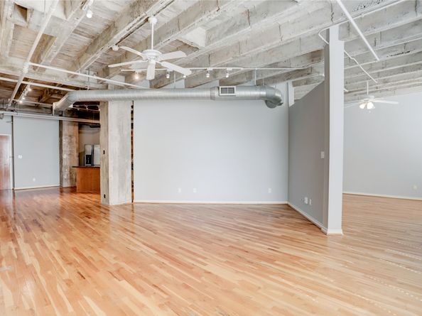 201 Main Street 3H, Houston TX 77002