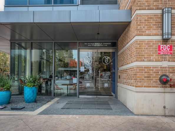 201 Main Street 3H, Houston TX 77002