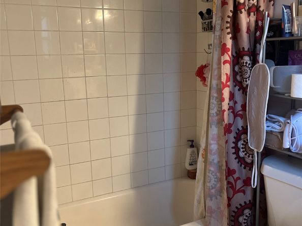 11733 Knotty Pine Trail, Houston TX 77050