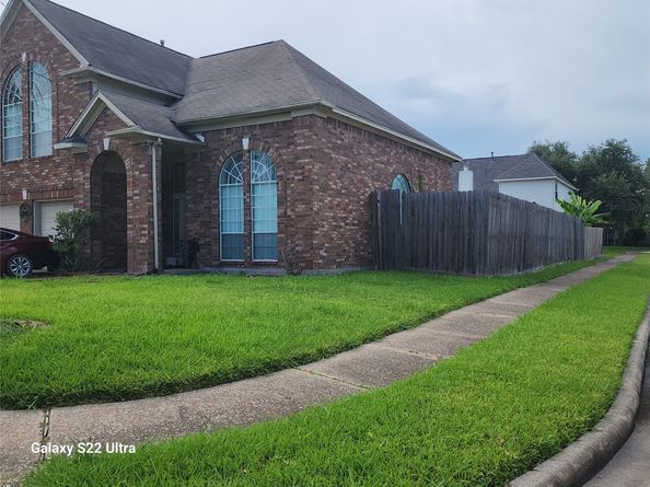 14615 Woodmaple Court, Houston TX 77015