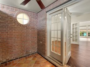 1327 Mission Chase Drive, Houston TX 77077
