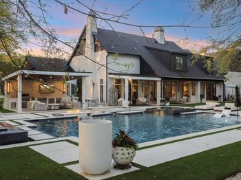 3702 Deerbend Court