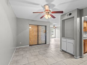9090 S Braeswood Boulevard 21, Houston TX 77074