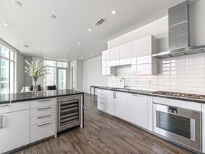 4521 San Felipe Street 1203, Houston TX 77027