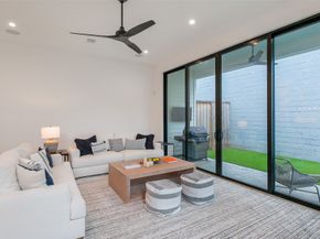 1410 Indiana Street, Houston TX 77006