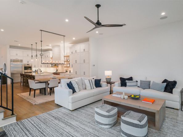 1410 Indiana Street, Houston TX 77006