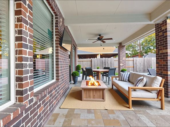 19823 Molly Winters Lane, Cypress TX 77433