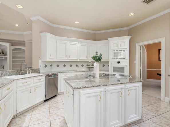 9707 Chipstead Circle, Spring TX 77379