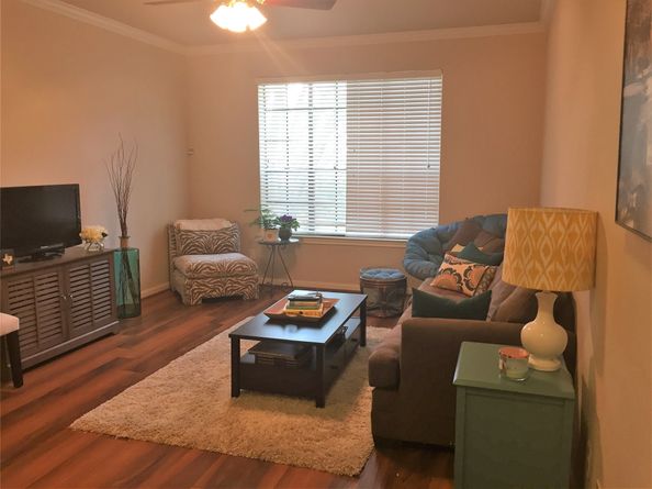 2255 Braeswood Park Drive 218, Houston TX 77030
