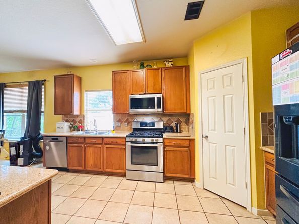 802 Cypresswood Bough, Spring TX 77373