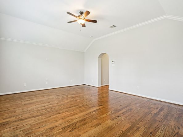 1114 Beall Landing Court, Houston TX 77008