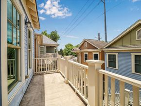1017 Waverly Street B, Houston TX 77008