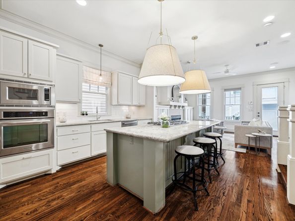 1017 Waverly Street B, Houston TX 77008