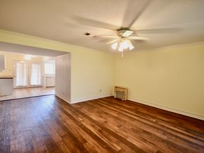 6442 Bankside Drive 36, Houston TX 77096