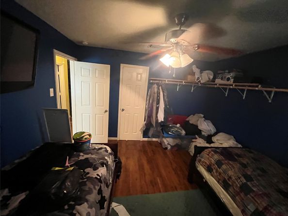2705 Brewster Street, Houston TX 77026