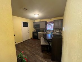 2705 Brewster Street, Houston TX 77026