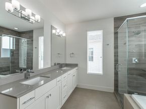 2004 Rosedale Street C, Houston TX 77004