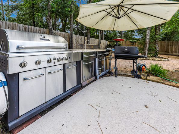 62 N Emory Bend Place, Shenandoah TX 77381