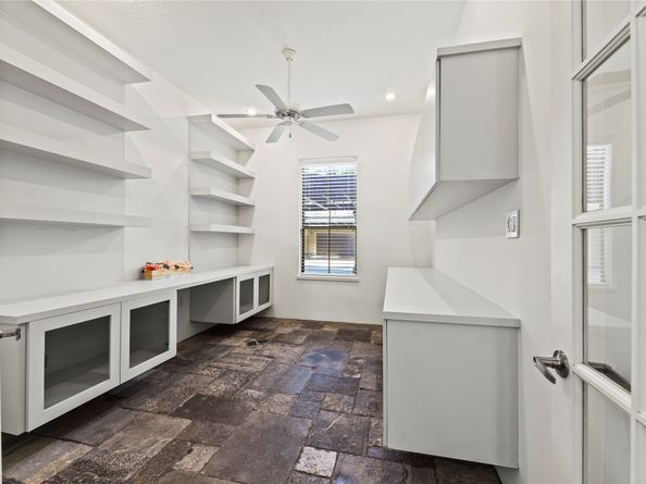 624 Harold Street, Houston TX 77006