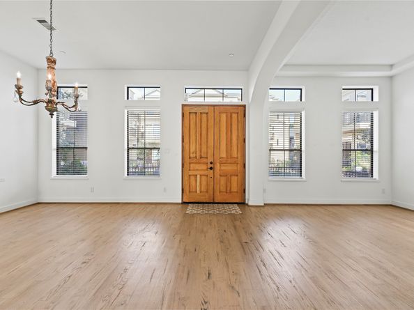 624 Harold Street, Houston TX 77006