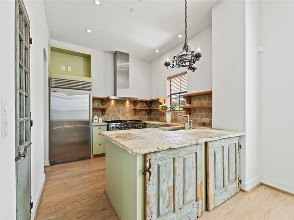624 Harold Street, Houston TX 77006