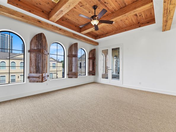 624 Harold Street, Houston TX 77006