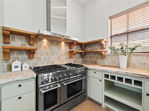 624 Harold Street, Houston TX 77006