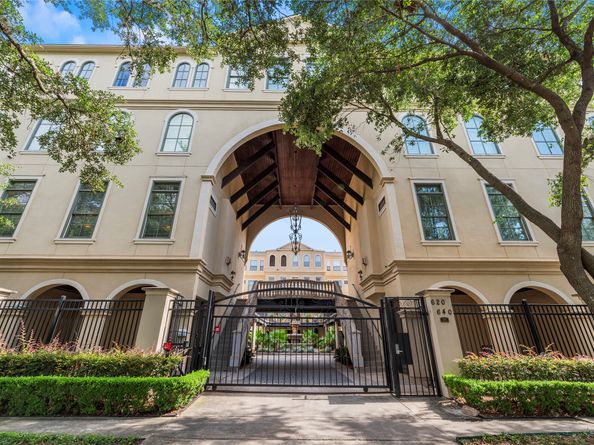 624 Harold Street, Houston TX 77006