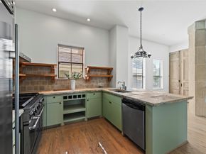 624 Harold Street, Houston TX 77006
