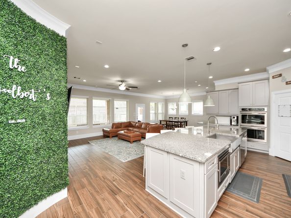 31201 Redwood Manor Court, Spring TX 77386
