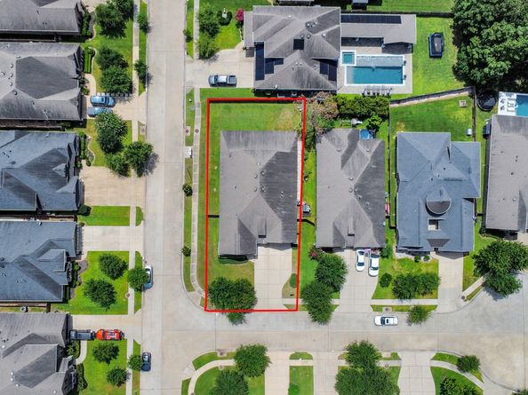 31201 Redwood Manor Court, Spring TX 77386