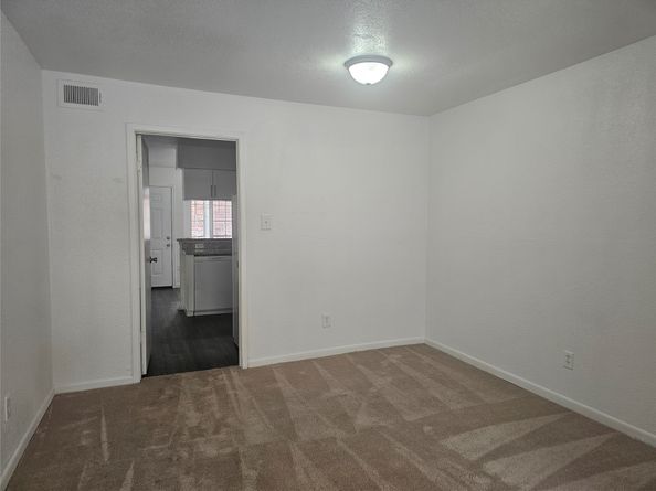 9201 Clarewood Drive 204, Houston TX 77036