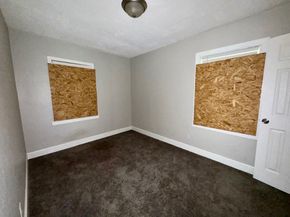 5835 Southseas Street, Houston TX 77033