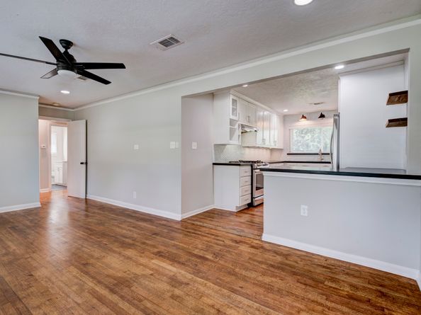 2007 Wakefield Drive, Houston TX 77018