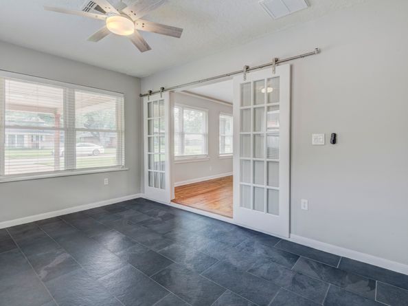 2007 Wakefield Drive, Houston TX 77018