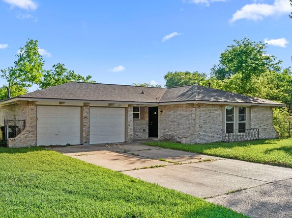 6611 Mohawk Street, Houston TX 77016