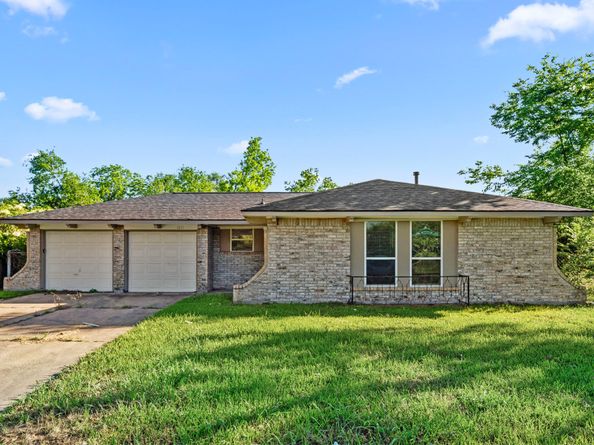 6611 Mohawk Street, Houston TX 77016