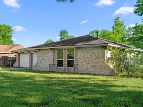 6611 Mohawk Street, Houston TX 77016