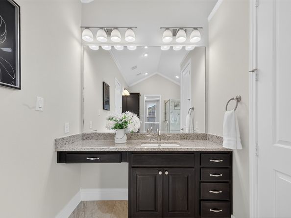 13906 Bell Valley Court, Houston TX 77059