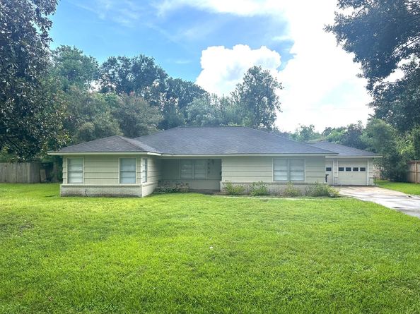 9337 Walterville Road, Houston TX 77080