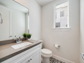 1051 Timbergrove Yards Lane, Houston TX 77008