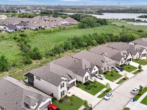 510 Rita Blanca Drive, Webster TX 77598